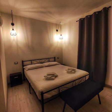 Foresteria Del Borgo Etrusco Лонато Екстериор снимка