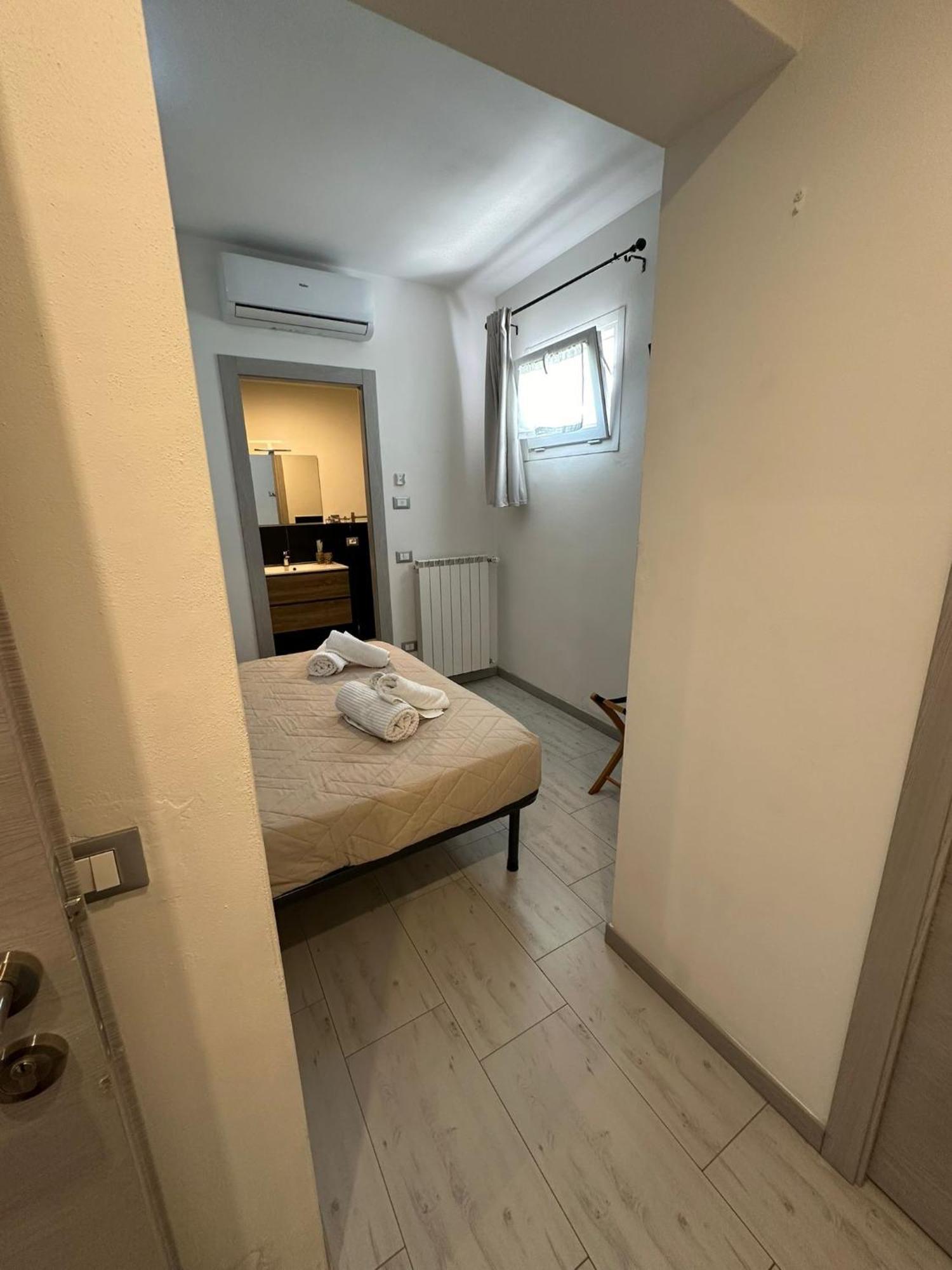 Foresteria Del Borgo Etrusco Лонато Екстериор снимка